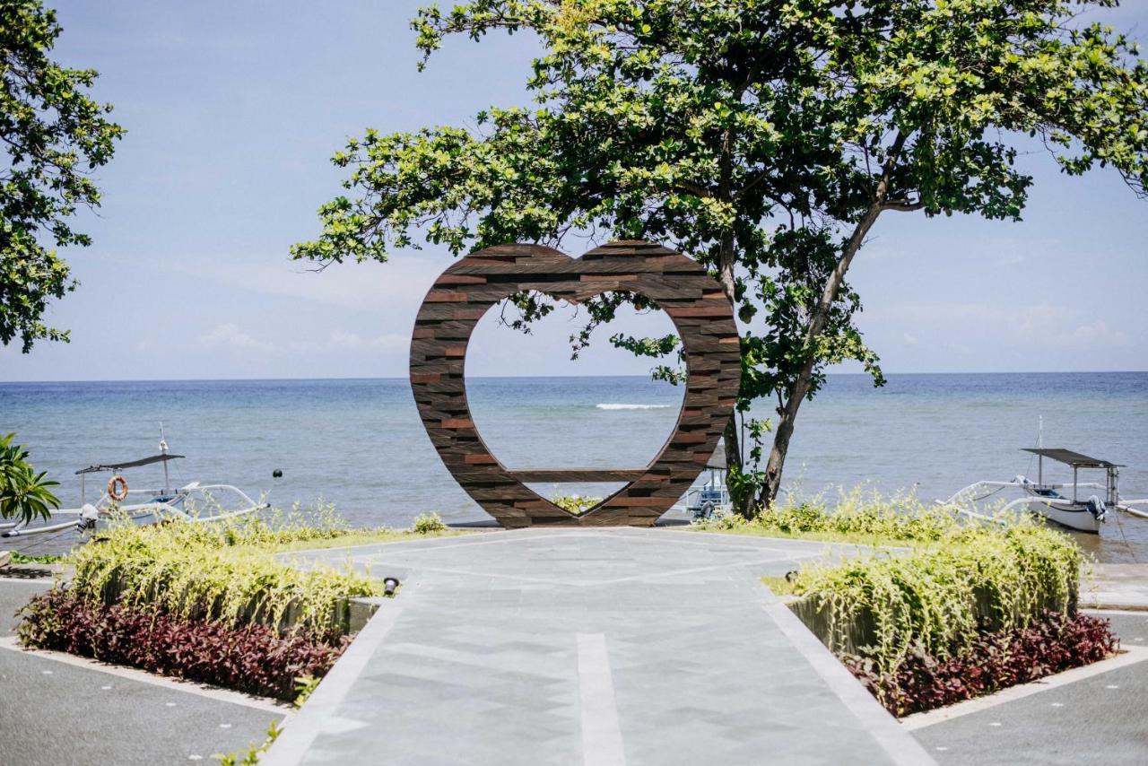 New Sunari Lovina Beach Resort Экстерьер фото