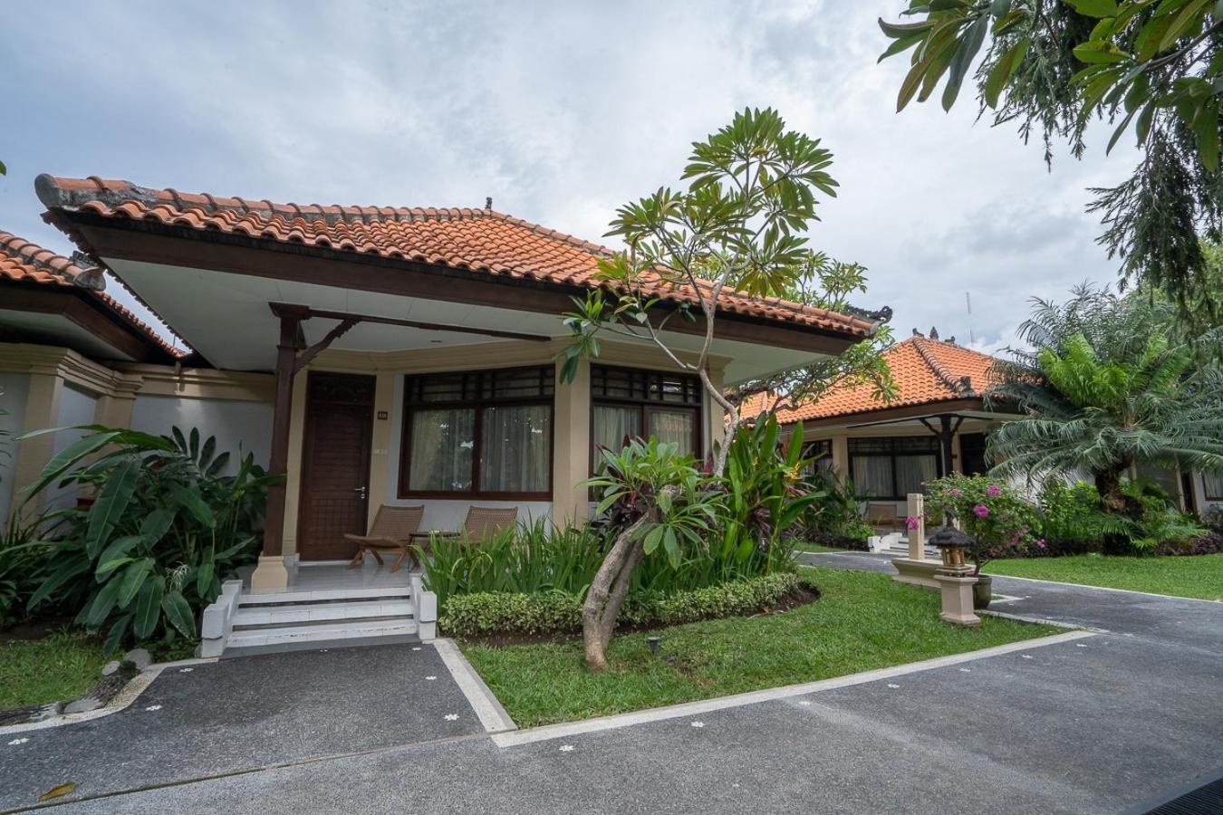 New Sunari Lovina Beach Resort Экстерьер фото